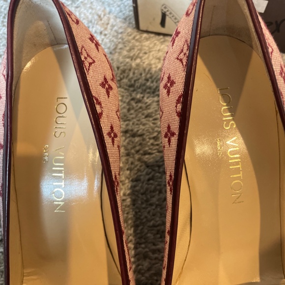Louis Vuitton pump size 36.5 - Picture 5 of 15